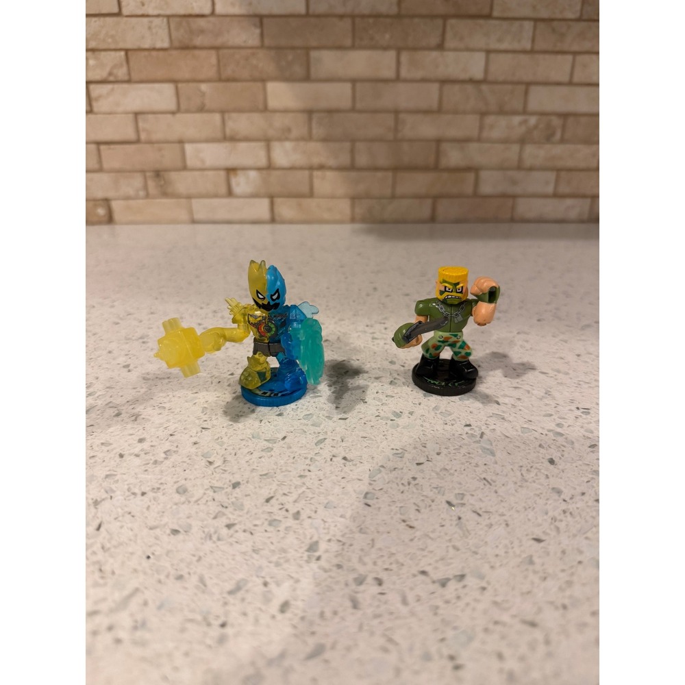 Akedo Ultimate Arcade Warriors Figure Lot 2pc Shortout Buzz Cut